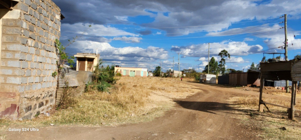 All-weather access road to the site